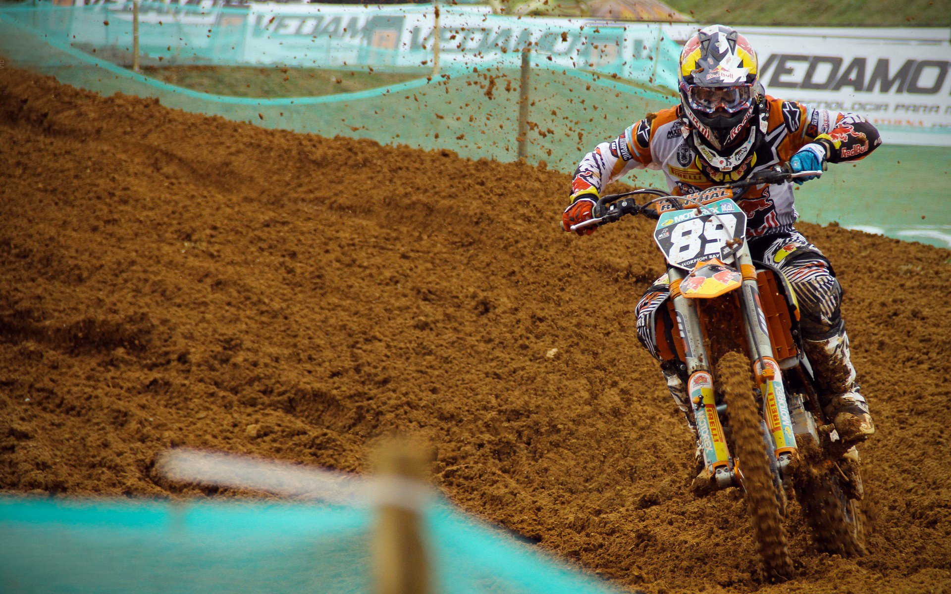 拼搏精神成就中国篮球灵魂，篮球赛拼搏精神